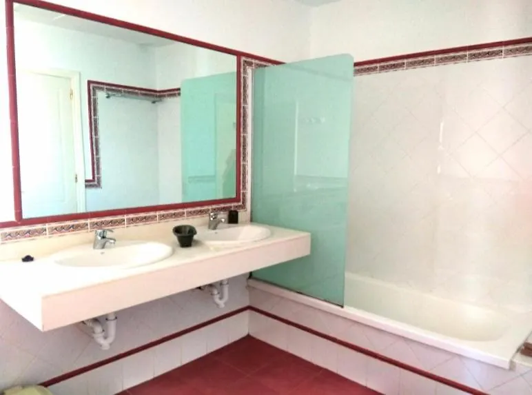 Ohana Surf House Corralejo Guest house
